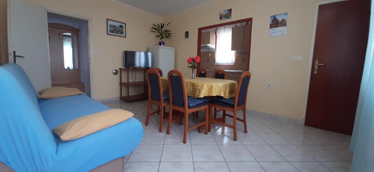 Apartment House Perkov