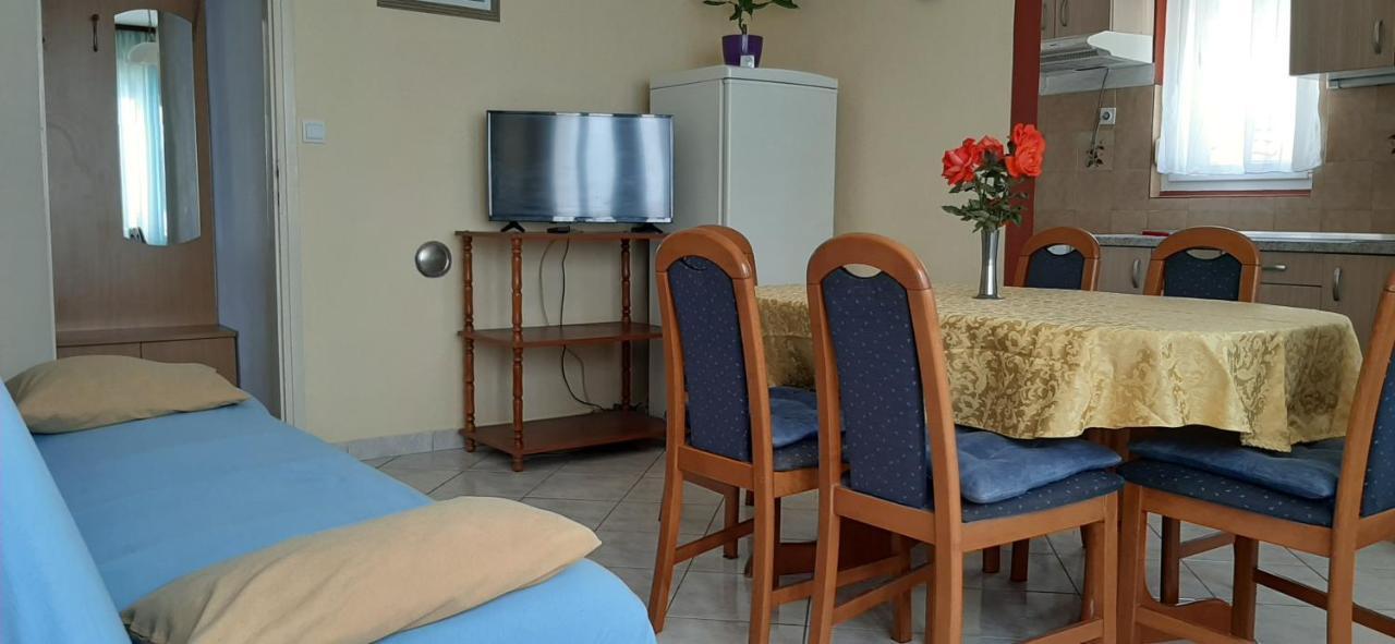 Apartment House Perkov
